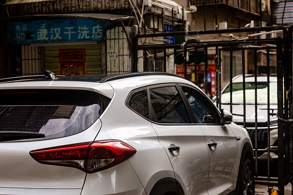 Tucson — SUV